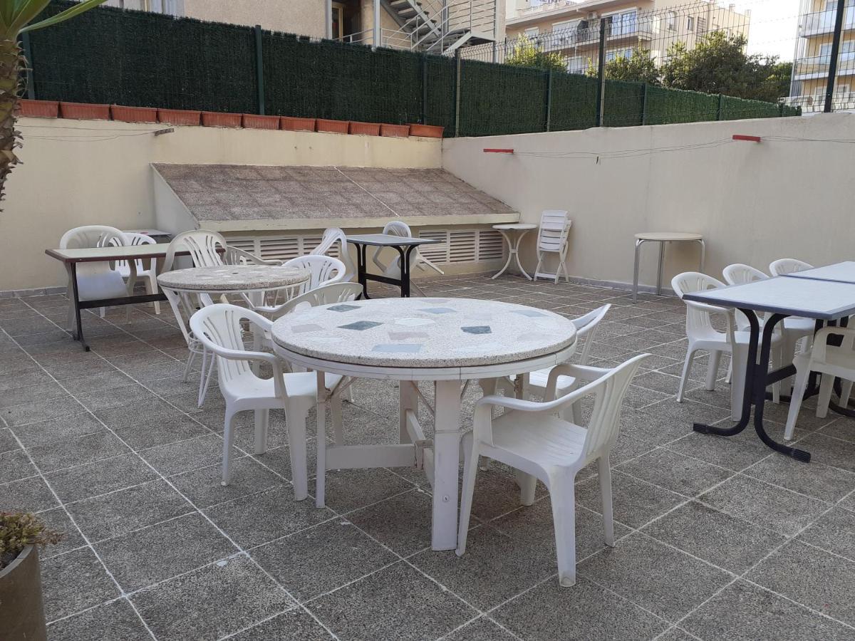 Apartaments Mar Blau カレーリャ エクステリア 写真