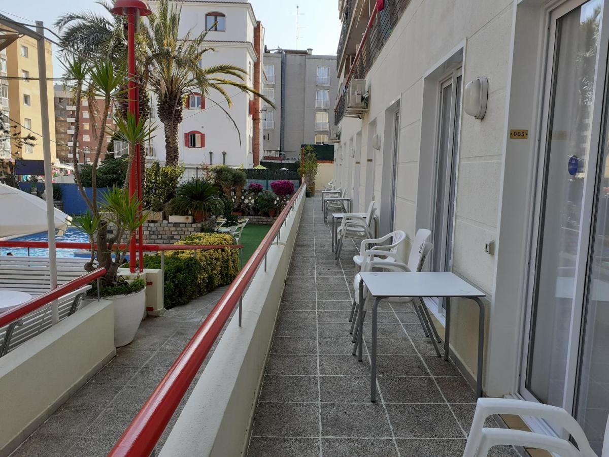 Apartaments Mar Blau カレーリャ エクステリア 写真